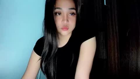 Gwyn online show from November 21, 2025, 11:31 am