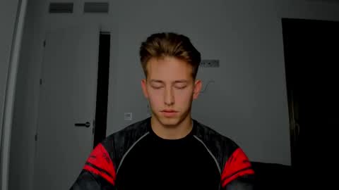 Oliver online show from January 12, 2026, 9:09 pm