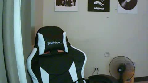 AJ online show from April 23, 2026, 11:53 am