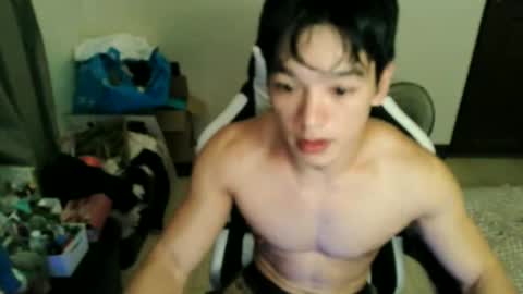 Snapshot of gymnasmenos chatting on May 25, 2026, 11:05 am AJ online show from May 25, 2026, 11:05 am