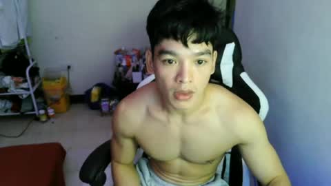 Snapshot of gymnasmenos chatting on June 12, 2026, 1:54 pm AJ online show from June 12, 2026, 1:54 pm