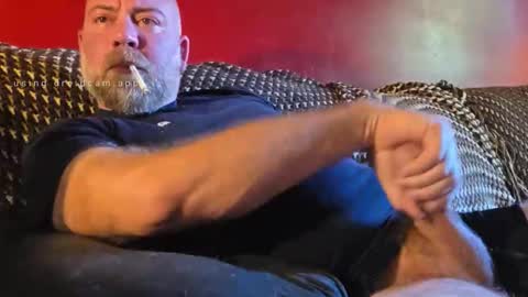 Snapshot of gymshoo chatting on October 12, 2025, 12:59 pm Eli online show from October 12, 2025, 12:59 pm