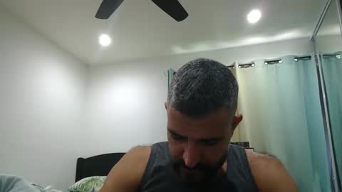 h0nest84 online show from October 12, 2025, 5:56 pm