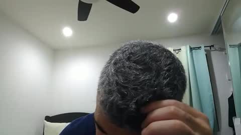 h0nest84 online show from February 13, 2026, 7:04 am