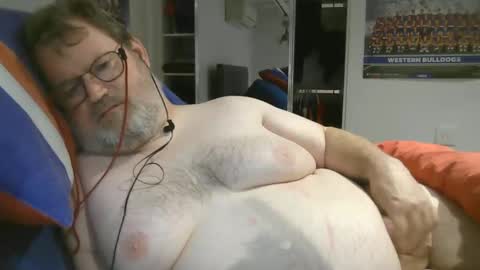 Snapshot of h20976 chatting on December 5, 2024, 11:27 am h20976 online show from December 5, 2024, 11:27 am