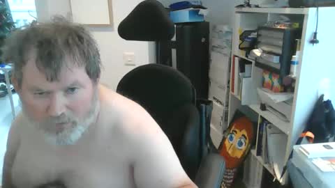 Snapshot of h20976 chatting on December 23, 2024, 7:28 am h20976 online show from December 23, 2024, 7:28 am