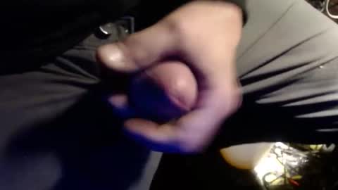 Snapshot of h2omygod chatting on May 1, 2026, 10:03 pm H2omygod online show from May 1, 2026, 10:03 pm