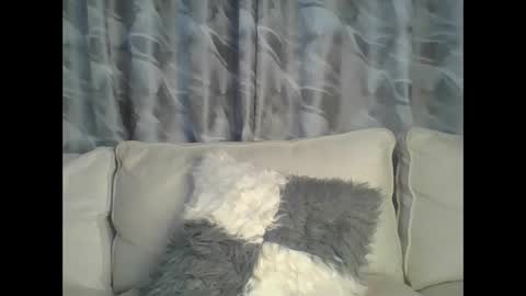 Snapshot of h_o_t_goddess chatting on December 6, 2024, 6:26 am h_o_t_goddess online show from December 6, 2024, 6:26 am