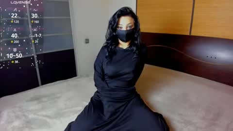 Linda online show from February 17, 2025, 2:20 am
