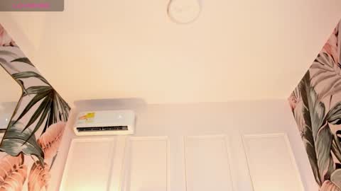 Snapshot of hada_magica chatting on February 15, 2026, 6:48 pm hada_magica online show from February 15, 2026, 6:48 pm