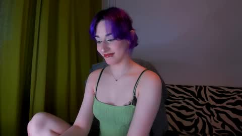 Snapshot of hadley_mills chatting on April 11, 2026, 4:33 pm hadley online show from April 11, 2026, 4:33 pm