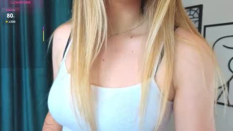 Hi Im Rebecca Glad to see you in my room  PVT is open online show from September 14, 2025, 3:00 pm