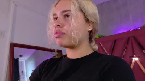 Haely online show from November 23, 2025, 11:54 am