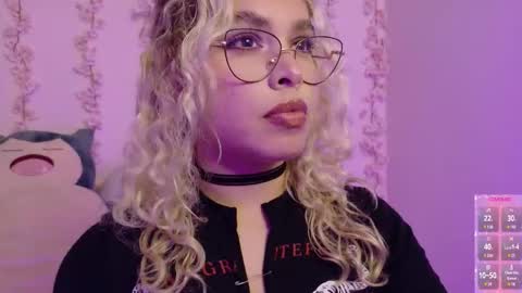 Haely online show from March 26, 2026, 4:18 am