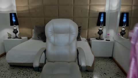 hailey online show from December 26, 2024, 7:05 pm