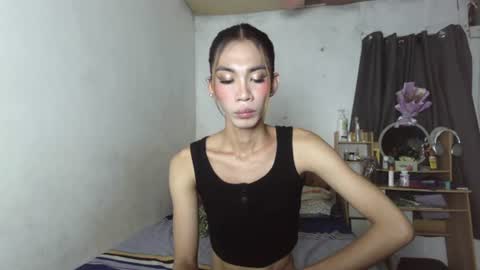 hailey_sweetcum77 online show from July 1, 2026, 1:02 pm