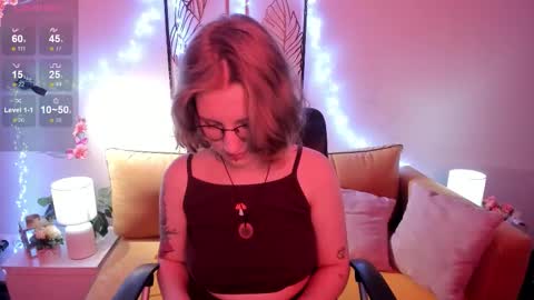 Hailey online show from October 18, 2025, 9:21 am