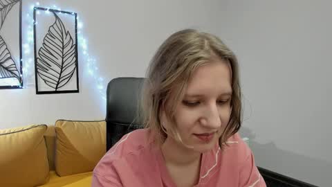 Hailey online show from February 25, 2026, 12:15 pm