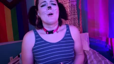 Snapshot of haileyharper chatting on February 17, 2025, 1:58 am Hailey Harper online show from February 17, 2025, 1:58 am