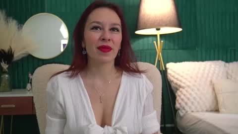 Snapshot of haileymoon85 chatting on January 17, 2026, 4:28 am Hailey online show from January 17, 2026, 4:28 am