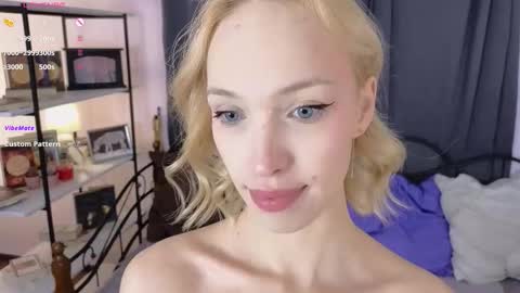 Lylu online show from February 19, 2026, 10:39 pm