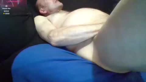 Snapshot of hairhungry chatting on January 18, 2025, 5:10 am Hairhungry online show from January 18, 2025, 5:10 am