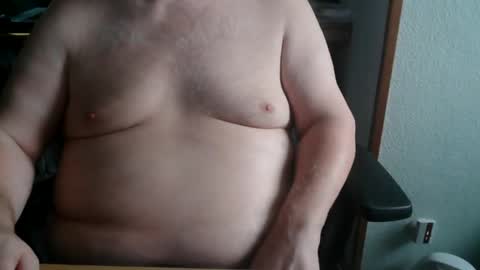 hairyarmpit_lover_1970 online show from October 23, 2025, 7:51 am