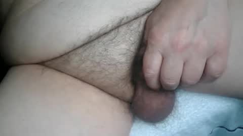 hairyarmpit_lover_1970 online show from April 25, 2026, 8:06 am