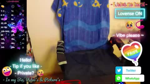 Puppy3 StockyDaddiesmusclebearsbeefybigmans online show from October 14, 2025, 5:25 pm