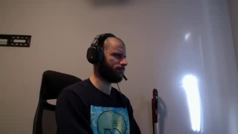 hairydadbod6 online show from December 4, 2024, 2:48 pm