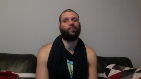 hairydadbod6 online show from December 18, 2024, 2:10 am