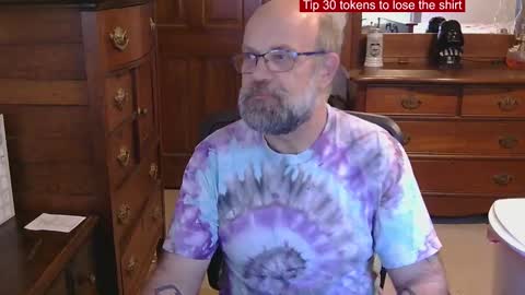 HairyDaddyBear69 online show from October 22, 2025, 5:02 pm