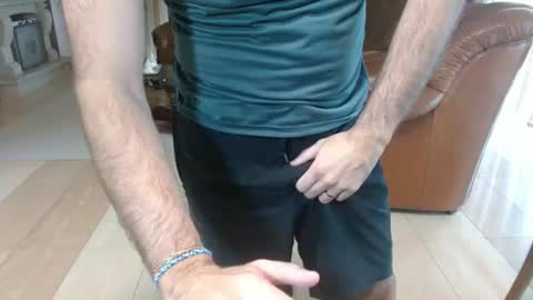 Snapshot of hairydaduncut chatting on June 26, 2026, 12:20 pm hairydaduncut online show from June 26, 2026, 12:20 pm