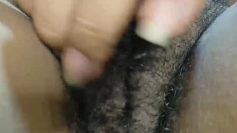 hairygirl83 online show from November 7, 2025, 9:04 pm