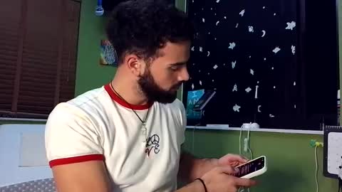 Snapshot of hairyholetop chatting on December 10, 2024, 4:02 am hairyholetop online show from December 10, 2024, 4:02 am