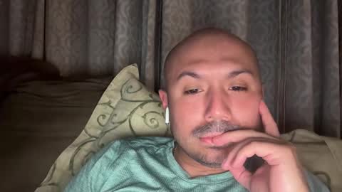 hairyman30000 online show from December 18, 2025, 2:50 am