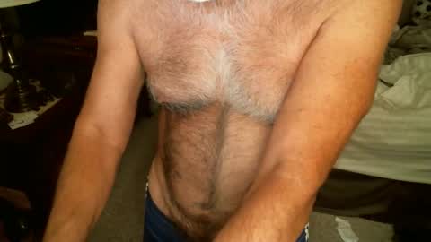 Hairy pecs online show from April 9, 2026, 6:52 am