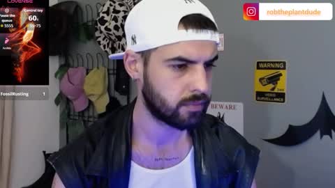 HairyRobXxX online show from January 14, 2026, 5:51 pm