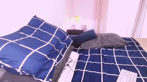 Zod Bakcheia online show from September 17, 2025, 5:47 pm