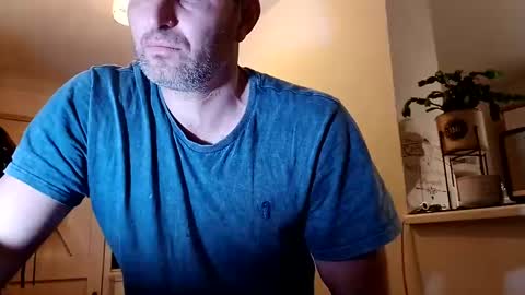 hakfin666 online show from December 27, 2024, 5:20 am