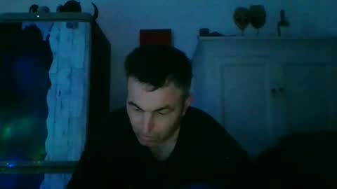 hakfin666 online show from December 31, 2024, 6:48 am