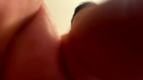 Snapshot of halebb chatting on October 25, 2025, 11:29 am halebb online show from October 25, 2025, 11:29 am