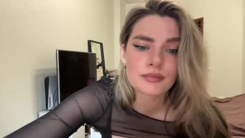 Snapshot of haley_rune chatting on February 9, 2025, 10:20 am haley_rune online show from February 9, 2025, 10:20 am