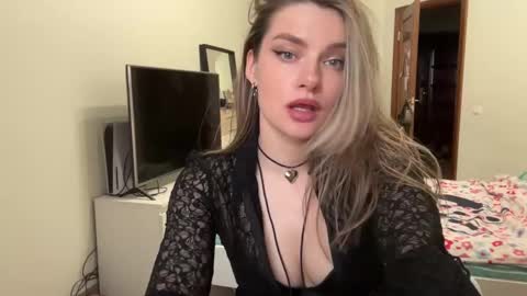 Snapshot of haley_rune chatting on February 24, 2025, 3:09 pm haley_rune online show from February 24, 2025, 3:09 pm