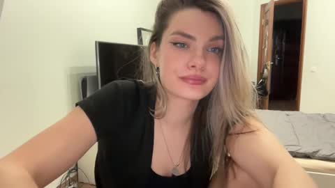 Snapshot of haley_rune chatting on March 2, 2025, 4:32 pm haley_rune online show from March 2, 2025, 4:32 pm