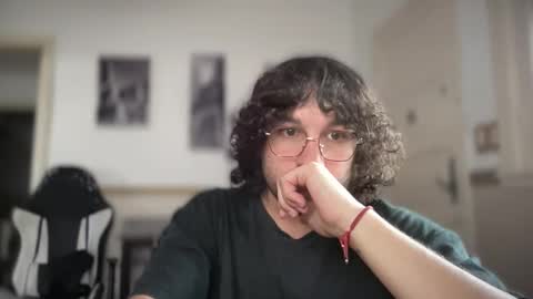 halfblood18 online show from November 8, 2025, 3:56 pm