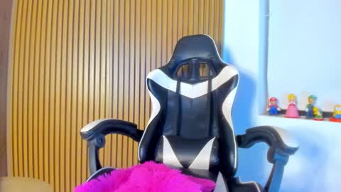 Anahis online show from October 30, 2025, 3:08 am