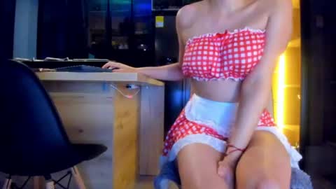 Snapshot of hall_anahiis chatting on June 29, 2026, 12:28 am Anahis online show from June 29, 2026, 12:28 am