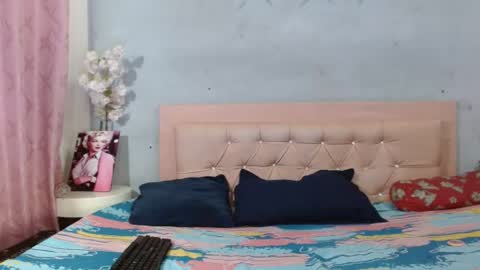 Snapshot of halle_bailey chatting on June 22, 2026, 9:45 pm halle_bailey online show from June 22, 2026, 9:45 pm