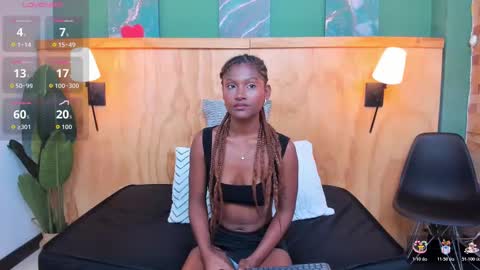 Snapshot of halleylorens chatting on November 10, 2025, 8:08 pm Halley Lorens online show from November 10, 2025, 8:08 pm